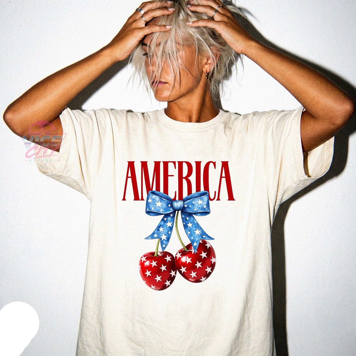 Retro American 4th of July T-shirt, oversized preppy USA T-shirt, aesthetic and comfortable patriotic colors, adorable summer fashion
