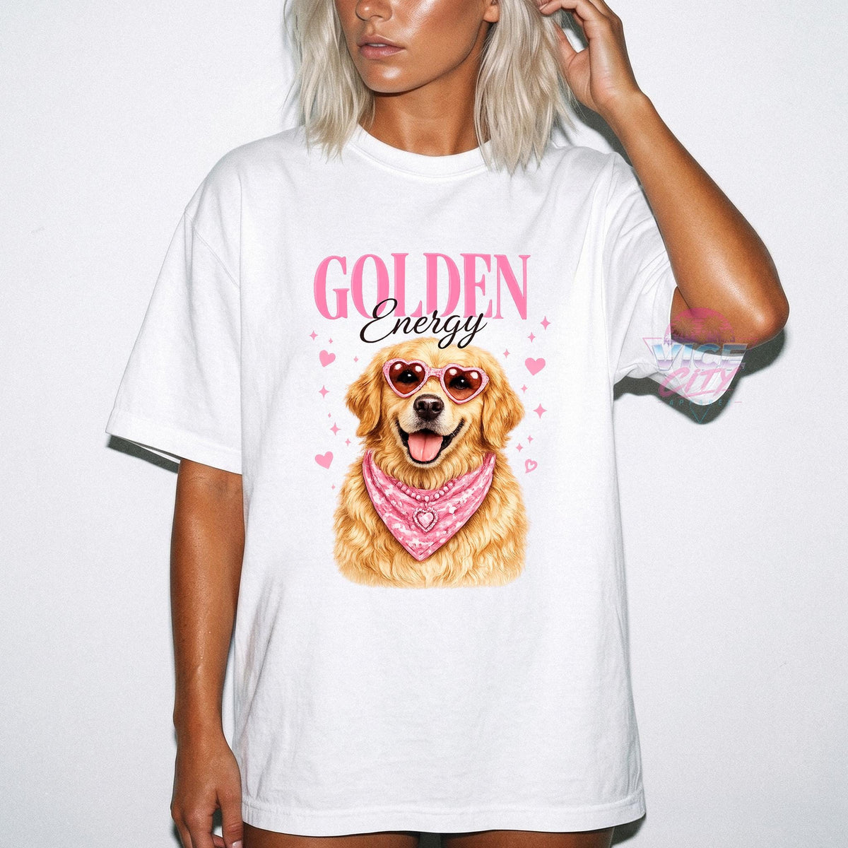 Golden Mom Club T-Shirt