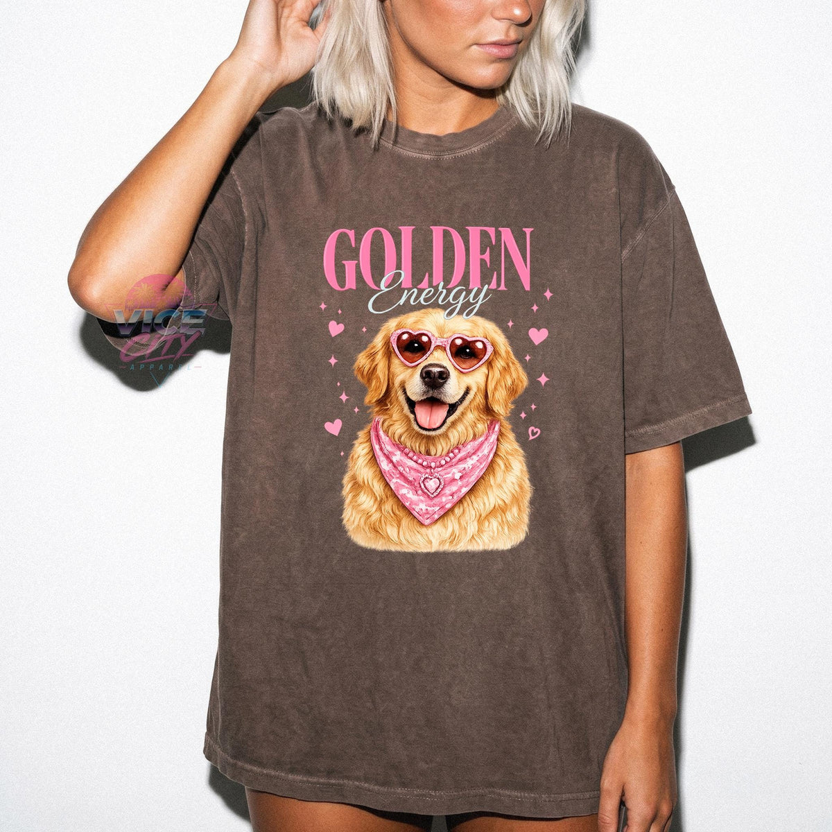 Golden Mom Club T-Shirt