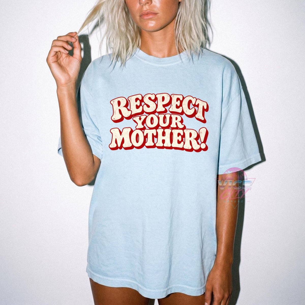 Respect Your Mother T-Shirt, Romantic Retro T-Shirt with Comforting Colors for Mom, Christmas Gift