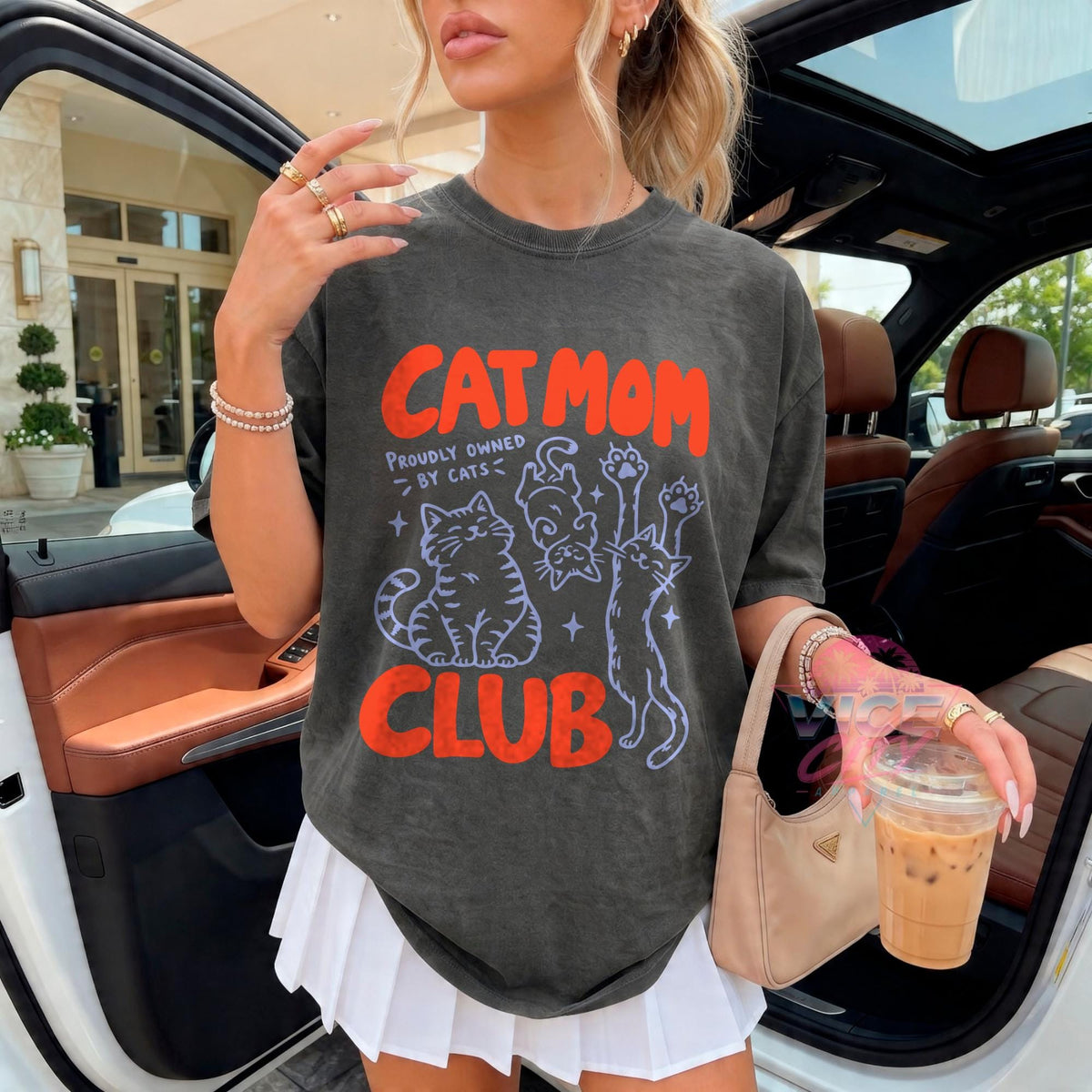 Cat Mom Club T-Shirt, Proudly Owned by Cats Tee, Cute Cat Lover Shirt, Cat Mom Gift, Funny Cat Owner Tee