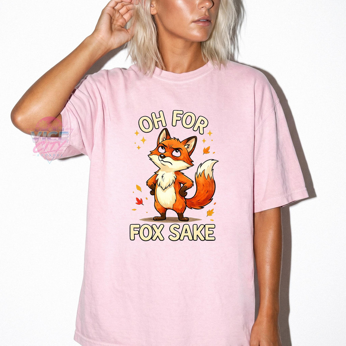 Sarcastic Fox T-Shirt / Retro Animal Humor Graphic T-Shirt