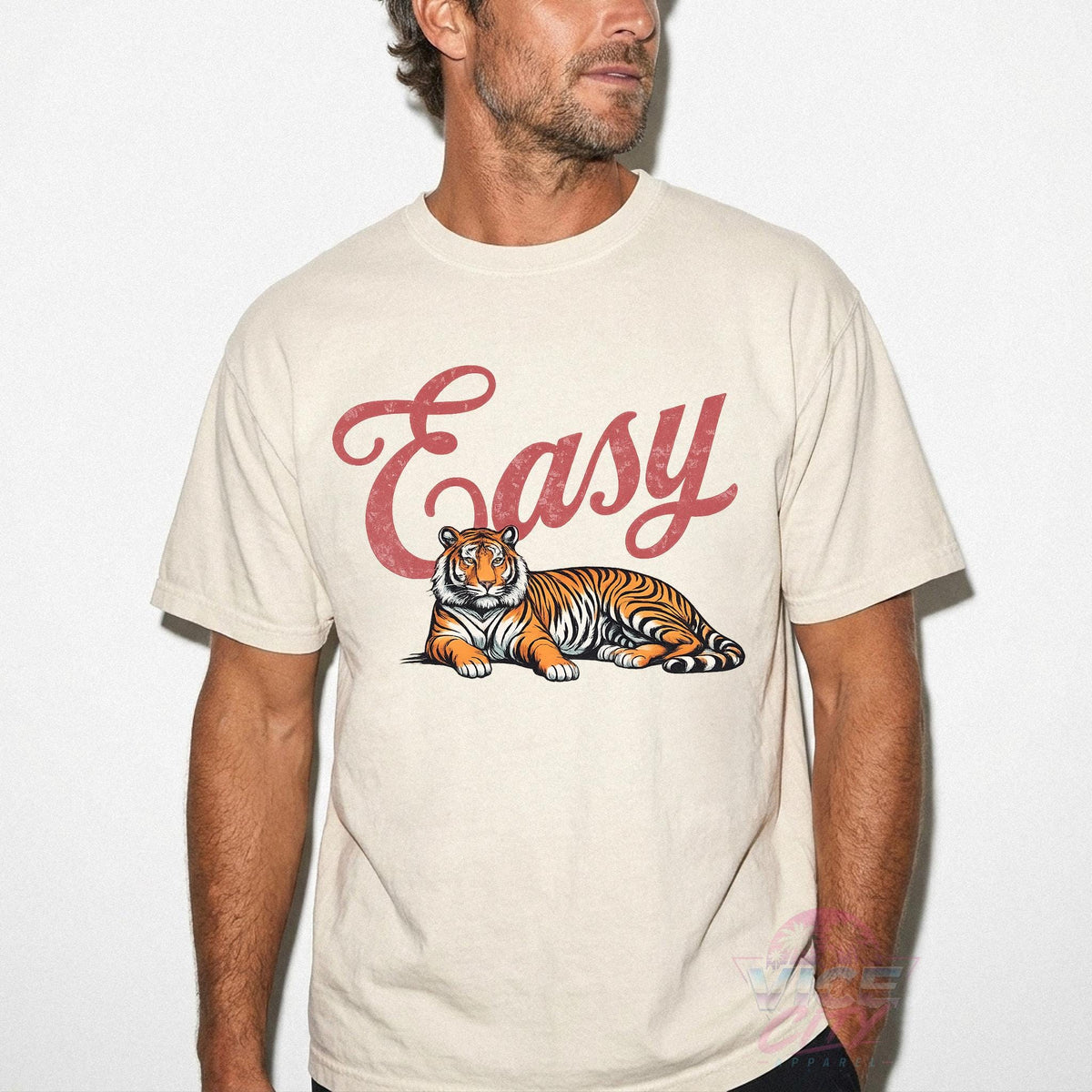 Easy Tiger T-shirt, retro tiger T-shirt, tiger print T-shirt, trendy bohemian T-shirt, cool T-shirts for women, vintage retro tiger T-shirt