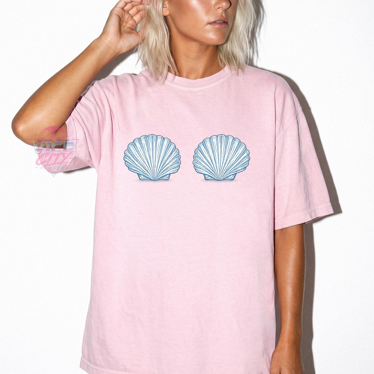 Shell Shirt, Beach Shirt, Women's Summer Shirt, Gift for Ocean Lovers, Shell Shirt, Cute Vacation Shirt, Travel Shirt