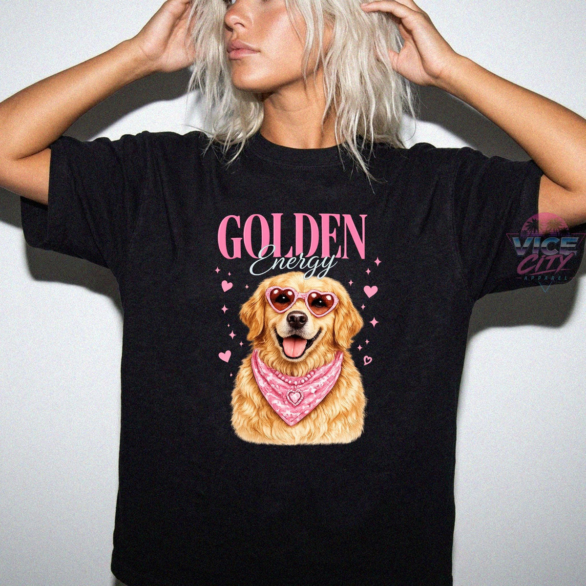 Golden Mom Club T-Shirt