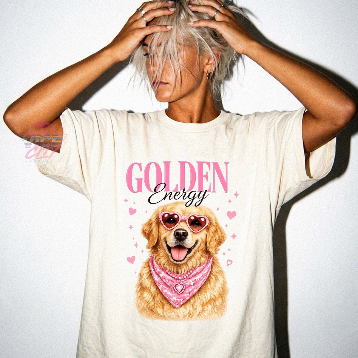 Golden Mom Club T-Shirt