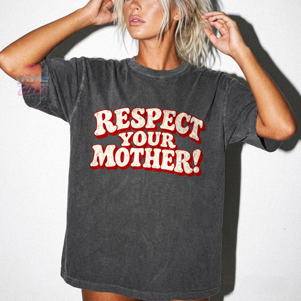 Respect Your Mother T-Shirt, Romantic Retro T-Shirt with Comforting Colors for Mom, Christmas Gift