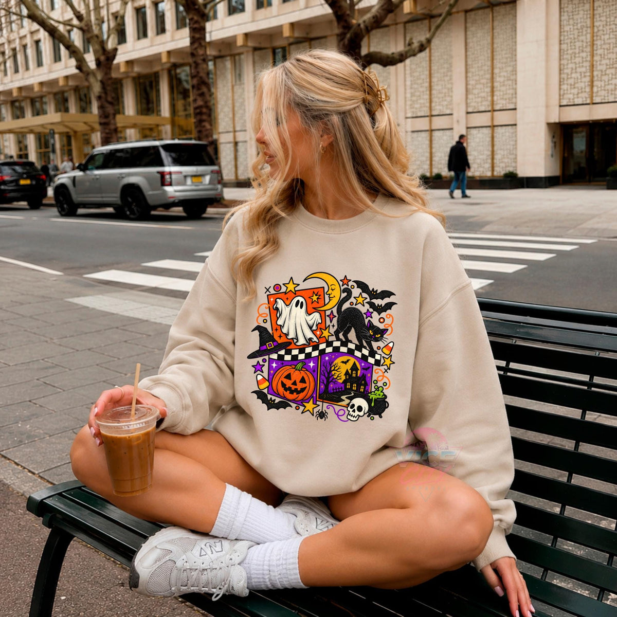 Retro Halloween Sweatshirt, Ghost Black Cat Pumpkin Crewneck, Checkered Spooky Season Sweater, Haunted House Witch Fall Shirt for Women