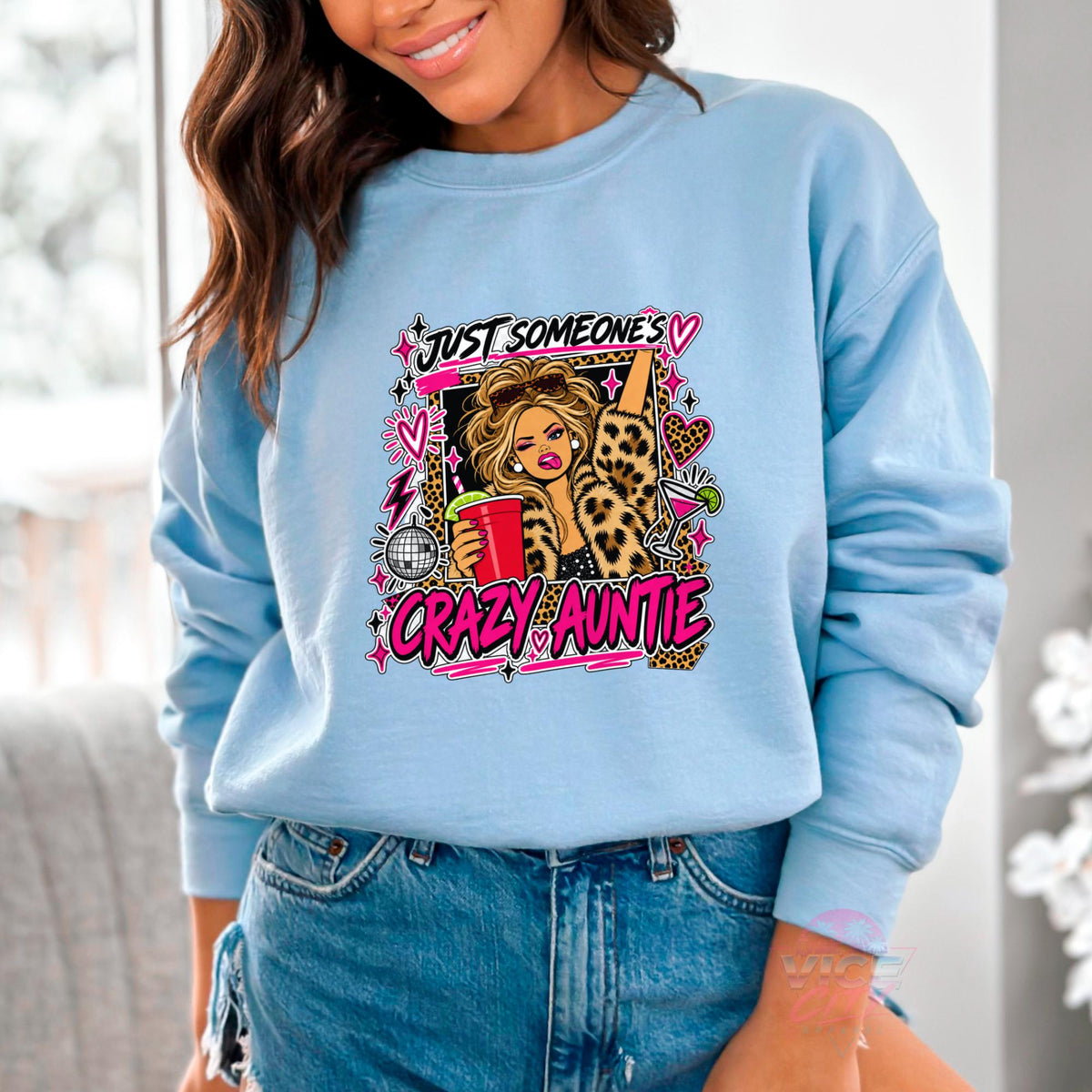 Just Someone's Crazy Auntie Sweatshirt, Funny Aunt Crewneck, Leopard Print Auntie Sweater, Retro Party Aunt Shirt, Cool Aunt Gift for Her