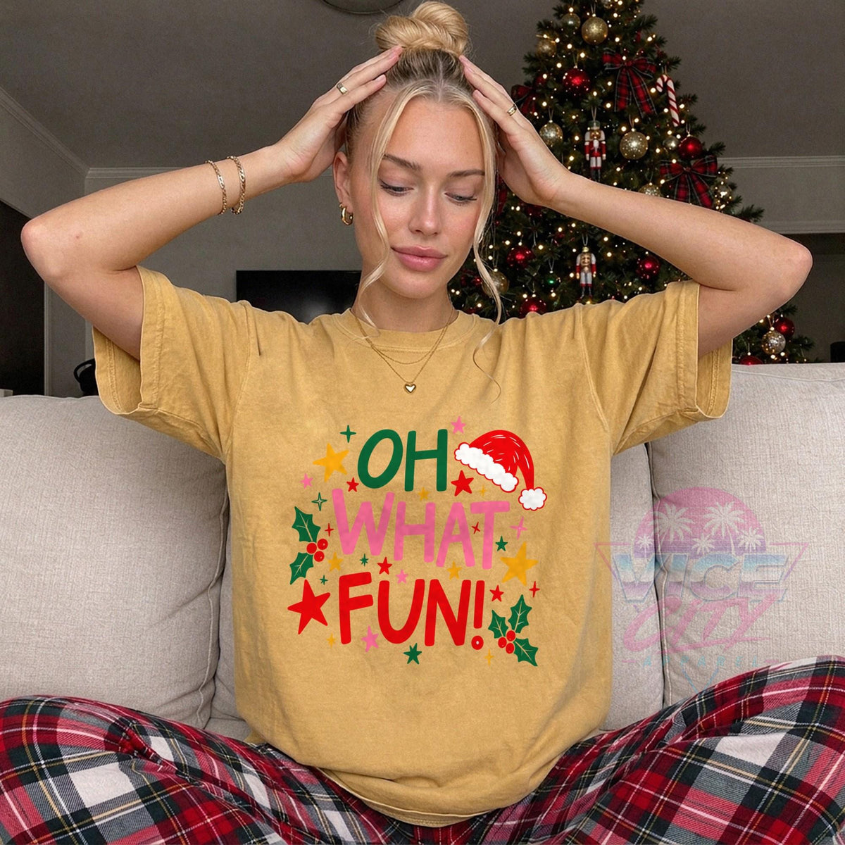 Oh What Fun Christmas Shirt, Comfort Colors Santa Hat Tee, Cute Holiday T-Shirt for Women, Retro Xmas Party Tee, Christmas Gift for Her